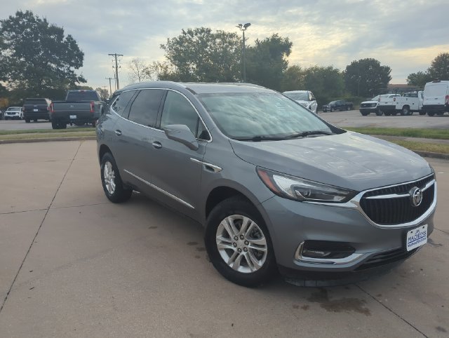 Used 2021 Buick Enclave Essence FWD image 12
