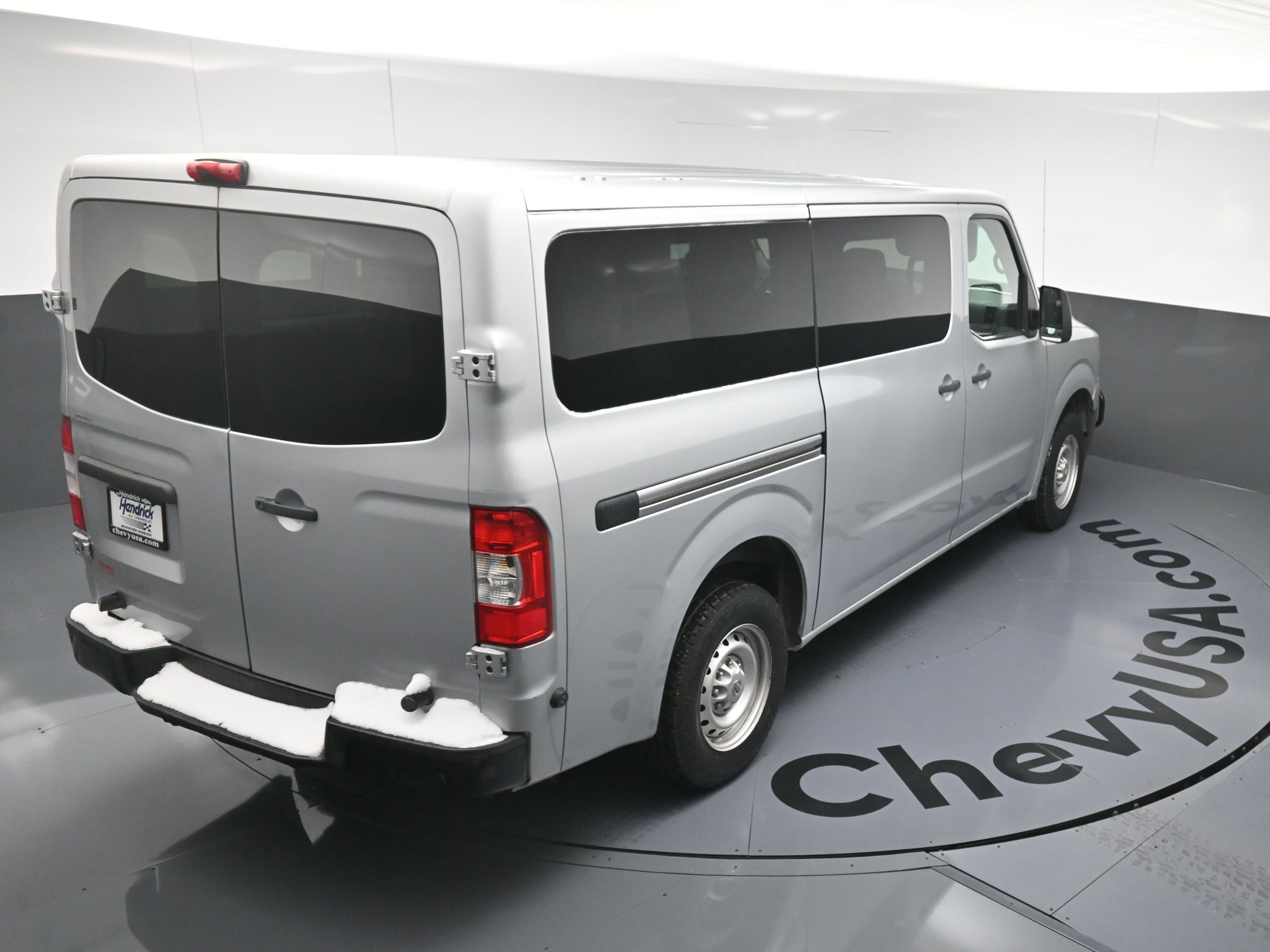 Used 2017 Nissan NV 3500 S w/ Power Package image 34