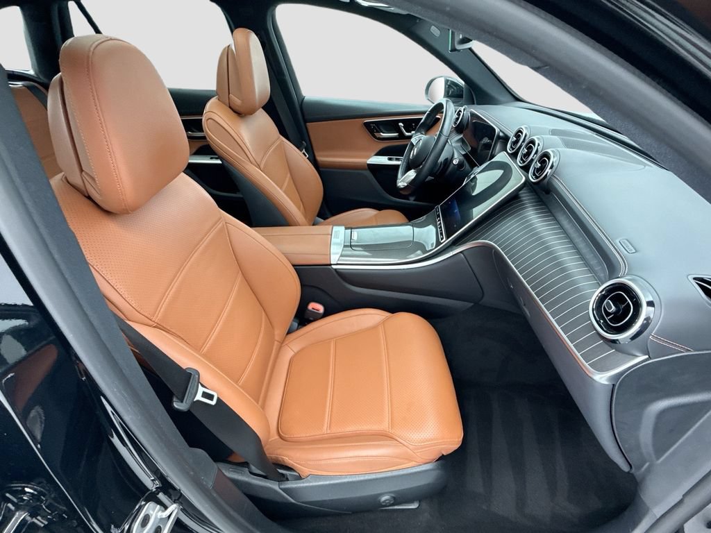 Used 2023 Mercedes-Benz GLC 300 image 19