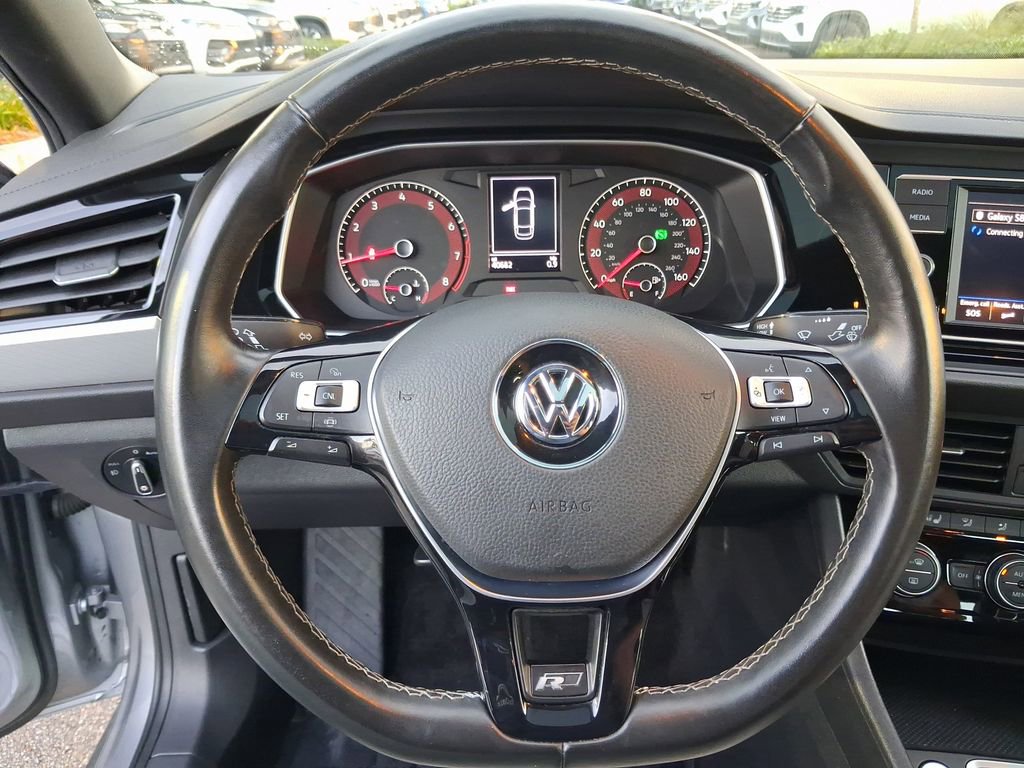 Certified 2021 Volkswagen Jetta R-Line w/ R-Line Cold Weather Package image 17