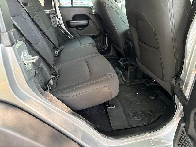 Used 2021 Jeep Wrangler Unlimited Sport AWD/4WD image 15