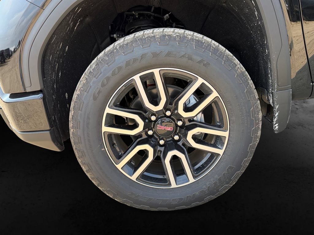 New 2026 GMC Sierra 1500 AT4 w/ AT4 Premium Package AWD/4WD image 9