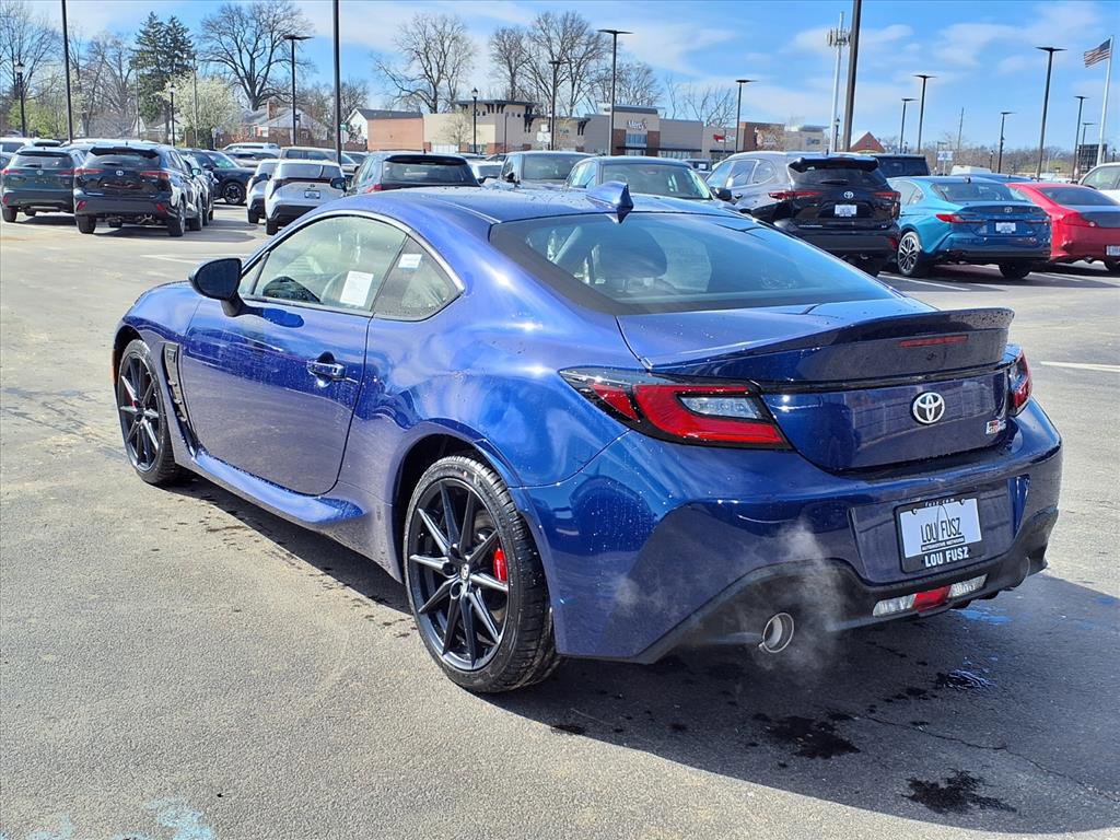 New 2026 Toyota GR86 Premium w/ Performance Package image 28