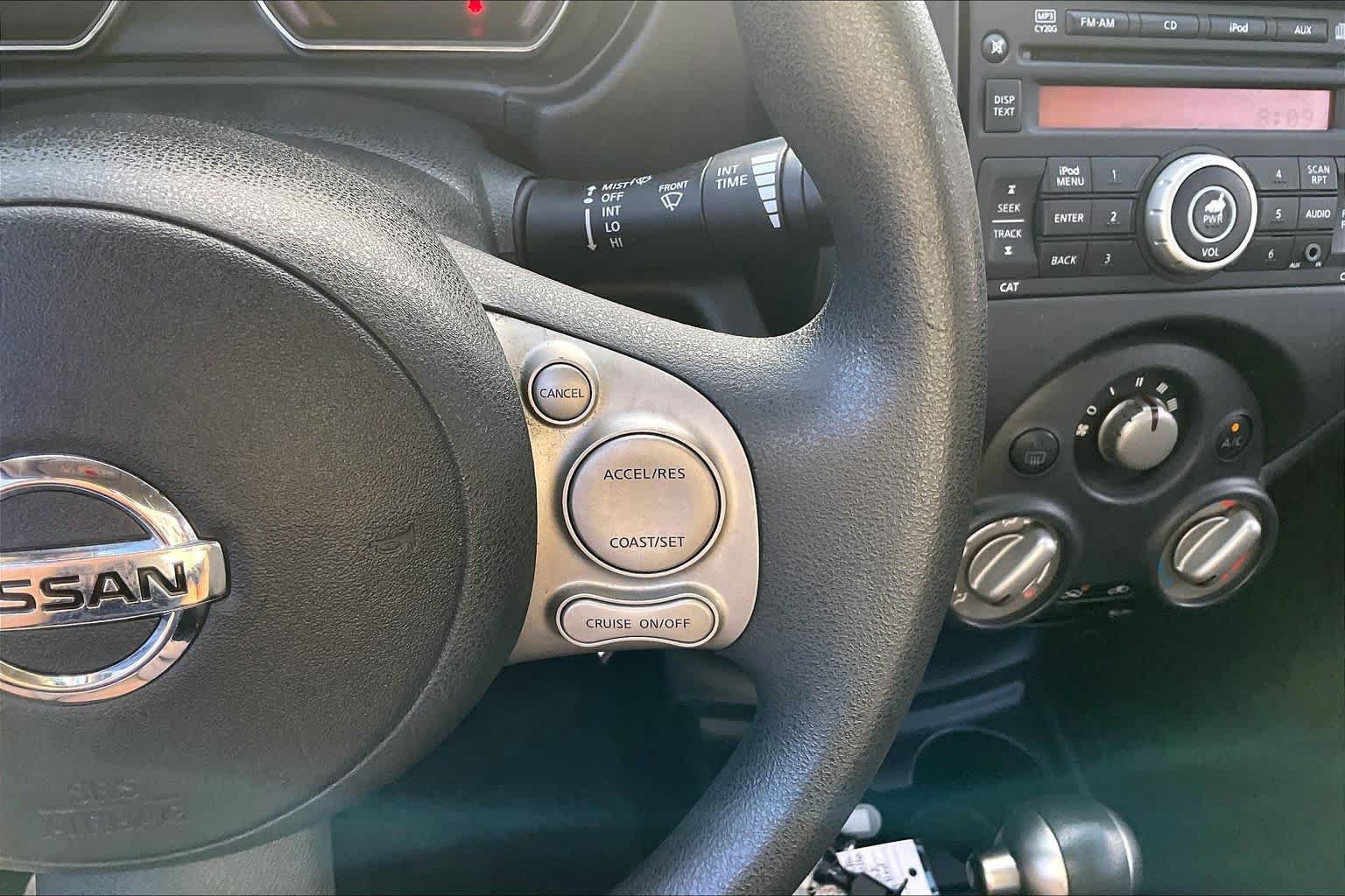Used 2012 Nissan Versa FWD image 20