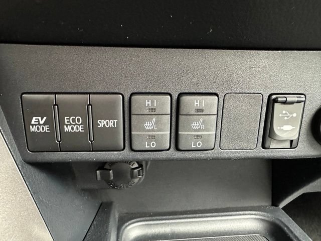 Used 2017 Toyota RAV4 Limited w/ All Weather Liner Package AWD/4WD image 19