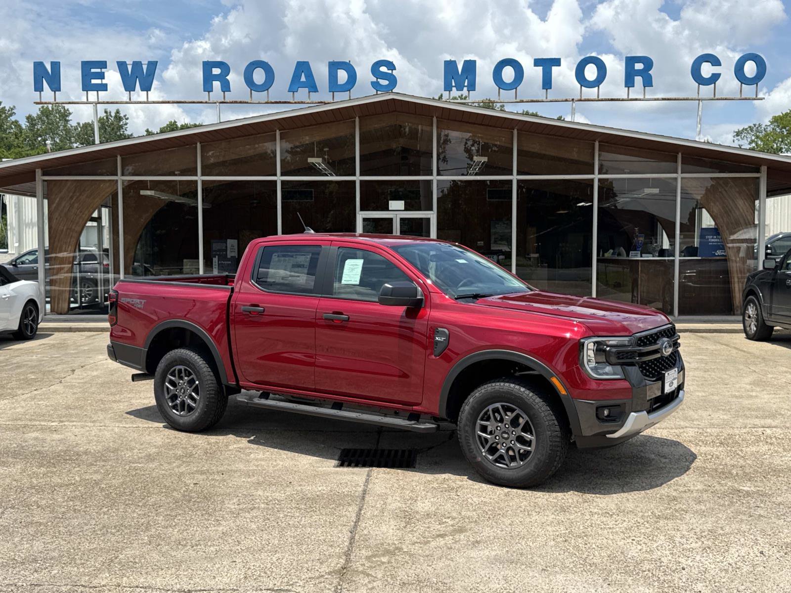 New 2025 Ford Ranger XLT image 1