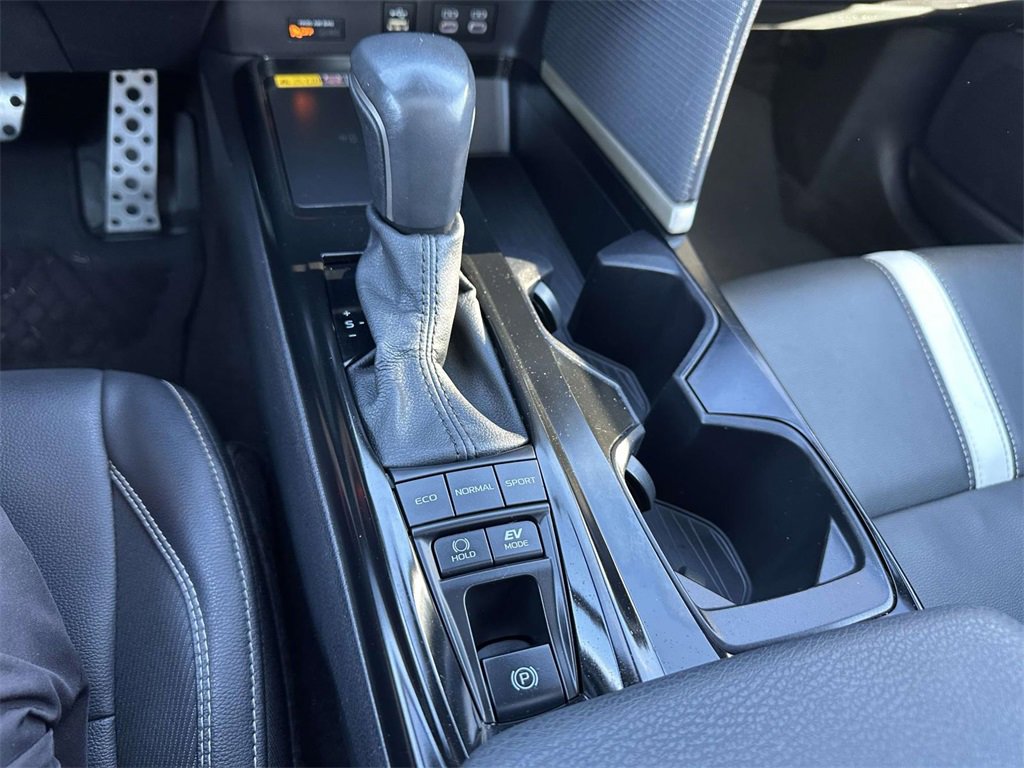 Certified 2025 Toyota Camry SE image 7