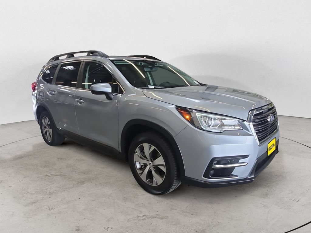 Used 2021 Subaru Ascent Premium w/ Convenience Package AWD/4WD image 3