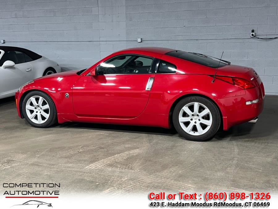 Used 2004 Nissan 350Z Enthusiast w/ Cargo Convenience Pkg image 2