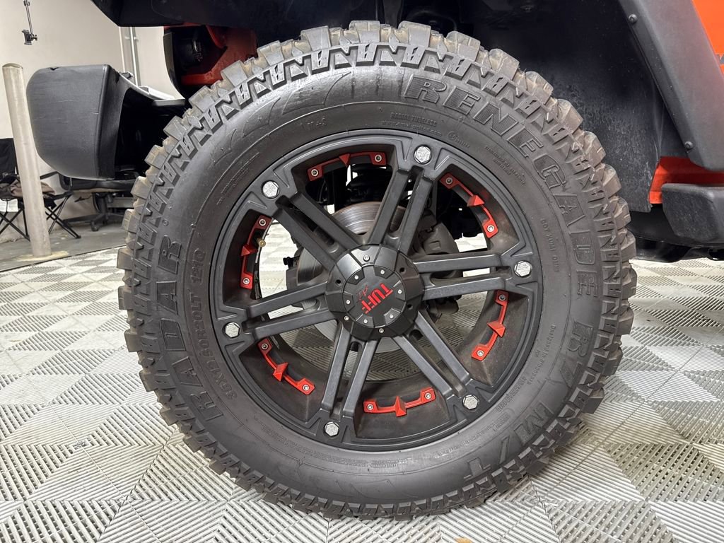 Used 2015 Jeep Wrangler Sport image 16