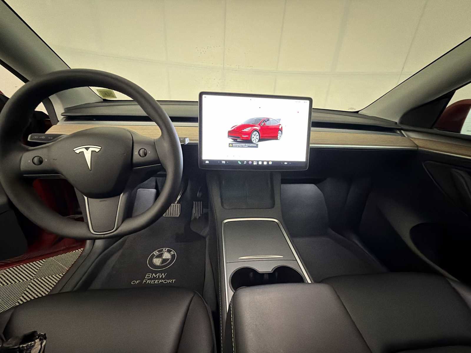 Used 2024 Tesla Model Y Long Range AWD/4WD image 12