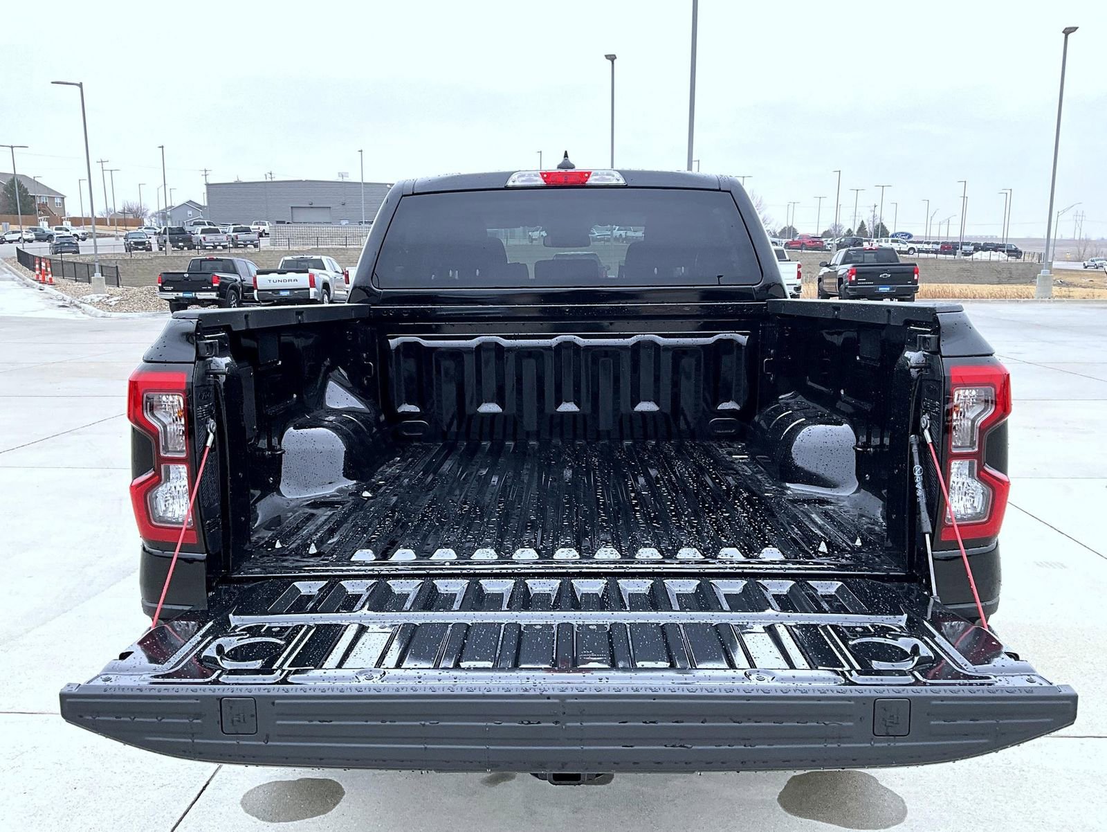 New 2026 Ford Ranger XLT w/ Black Appearance Package image 13