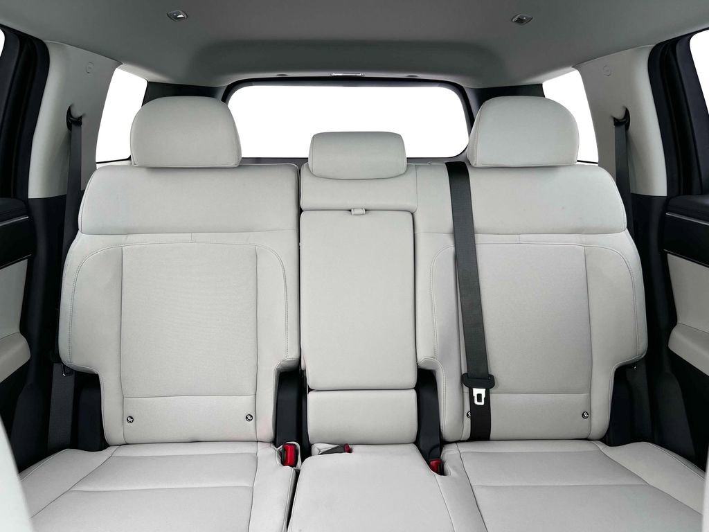 New 2026 Hyundai Santa Fe SE image 25