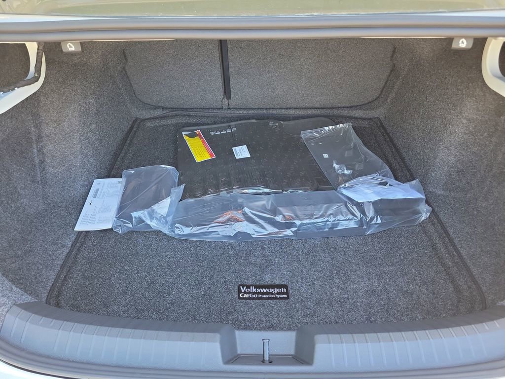 New 2026 Volkswagen Jetta SEL image 6