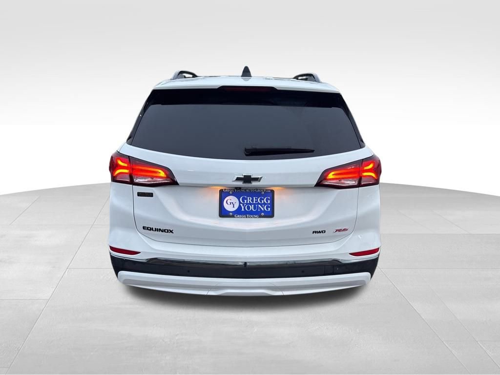 Used 2023 Chevrolet Equinox RS w/ RS Leather Package image 5