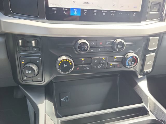 New 2026 Ford F250 XLT w/ XLT Premium Package AWD/4WD image 16