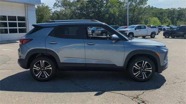New 2026 Chevrolet TrailBlazer LT w/ Convenience Package image 9