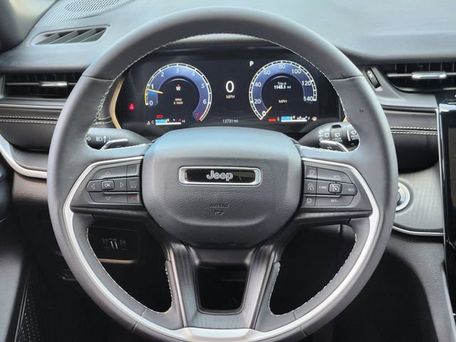 Certified 2025 Jeep Grand Cherokee L Altitude RWD image 26