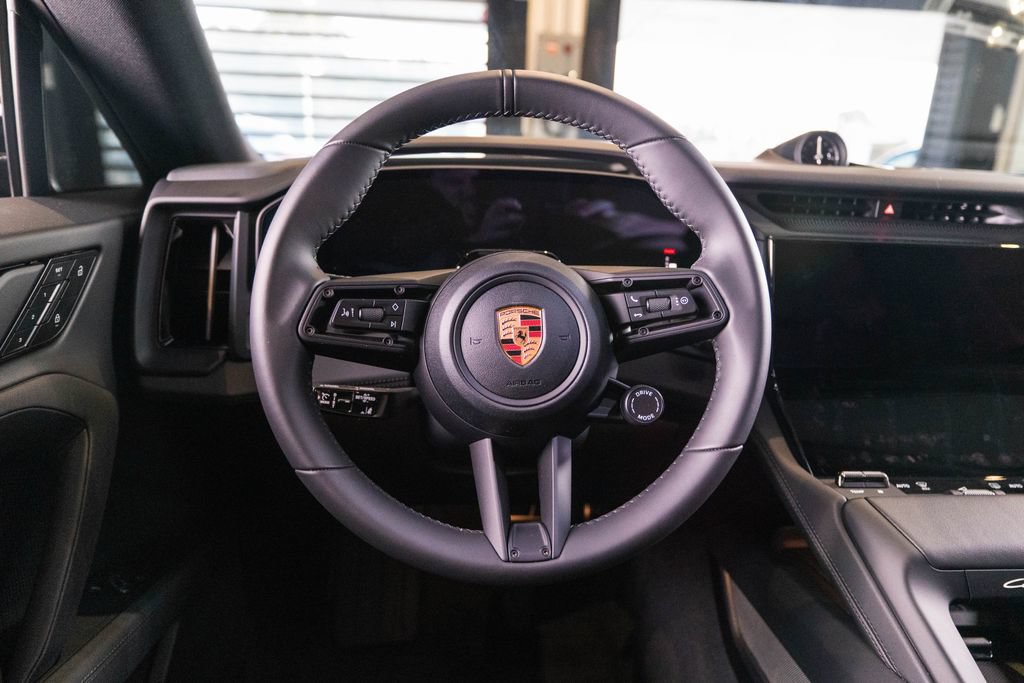 New 2026 Porsche Cayenne Electric AWD/4WD image 37