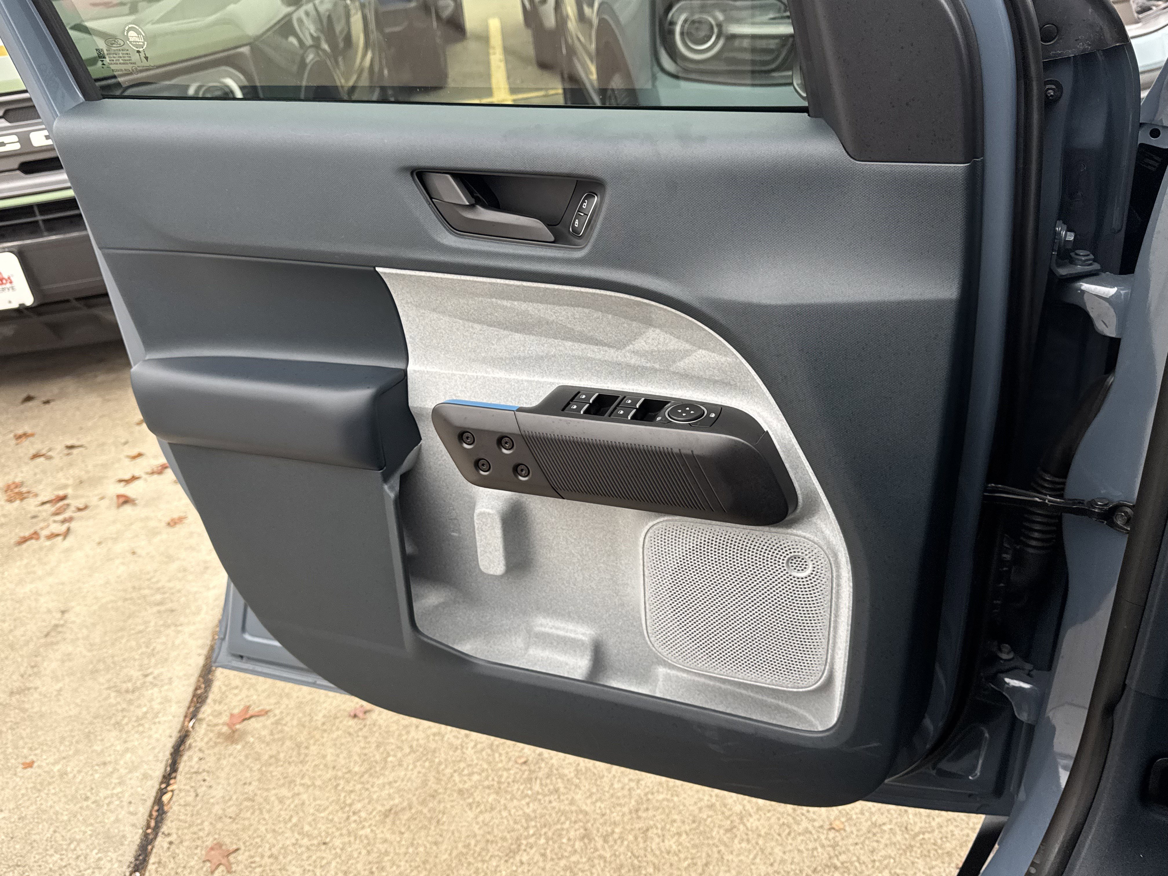 Used 2025 Ford Maverick XLT image 22