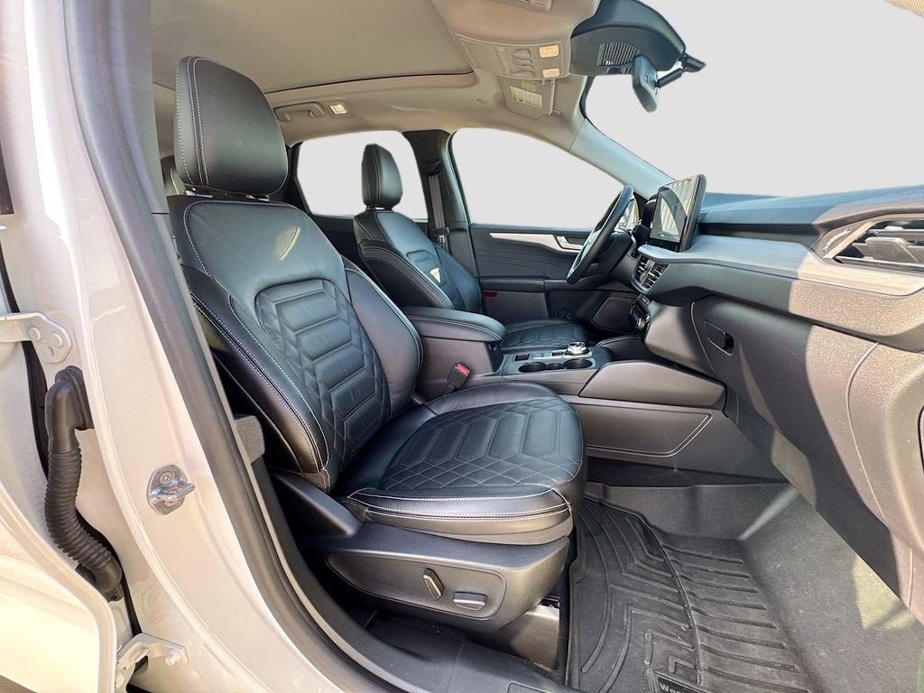 Used 2024 Ford Escape SE w/ PHEV Premium Package FWD image 33