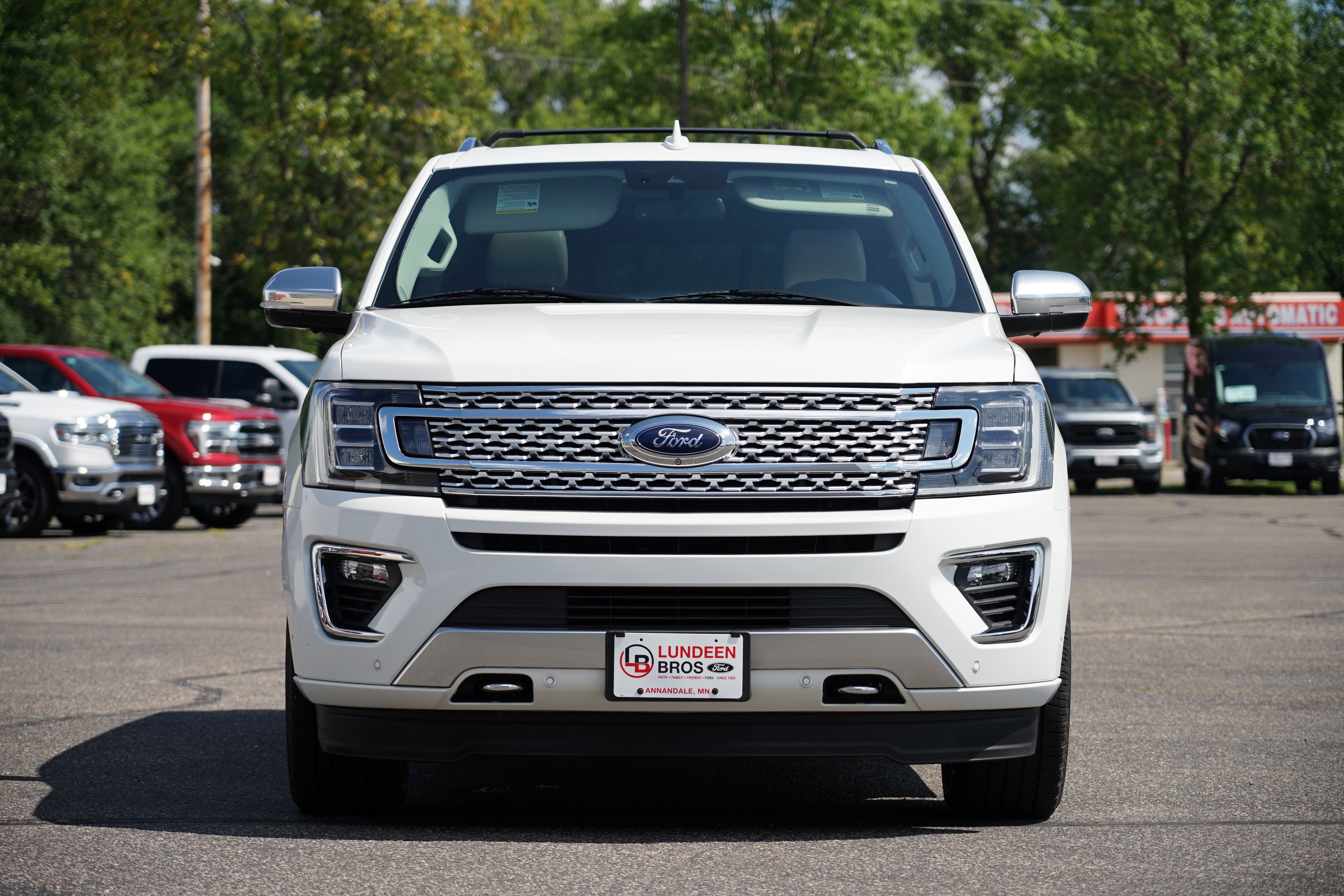 Used 2021 Ford Expedition Platinum image 9