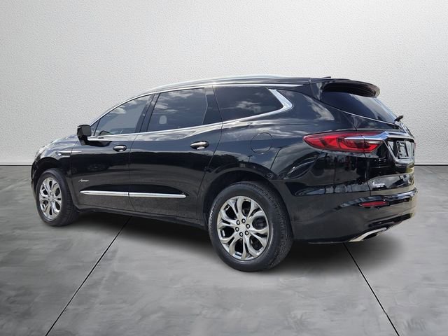 Used 2020 Buick Enclave Avenir w/ Avenir Technology Package FWD image 3