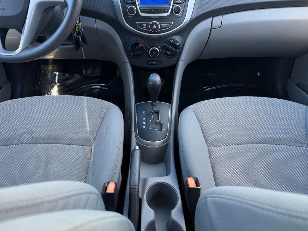 Used 2014 Hyundai Accent GLS FWD image 12