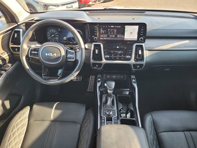 Used 2022 Kia Sorento SX Prestige image 14
