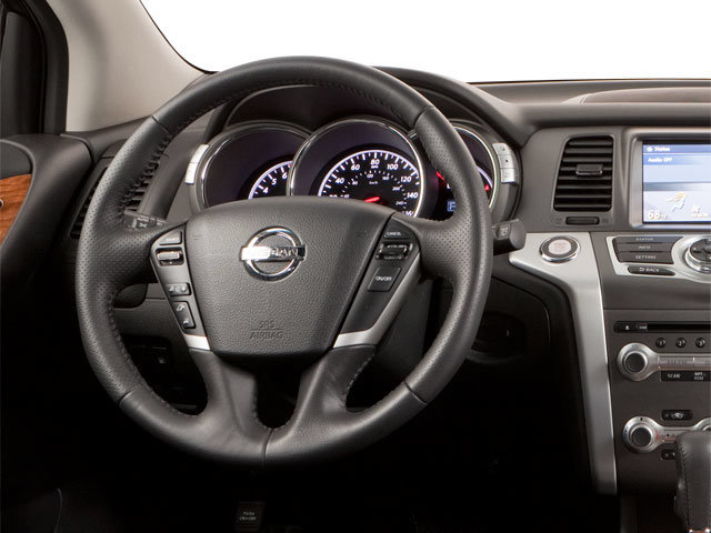 Used 2013 Nissan Murano LE w/ Platinum Pkg AWD/4WD image 9