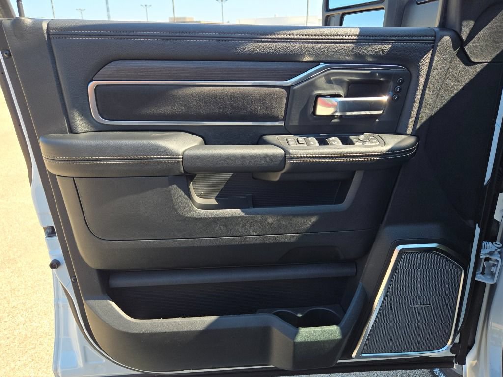 New 2026 RAM 2500 Laramie AWD/4WD image 27