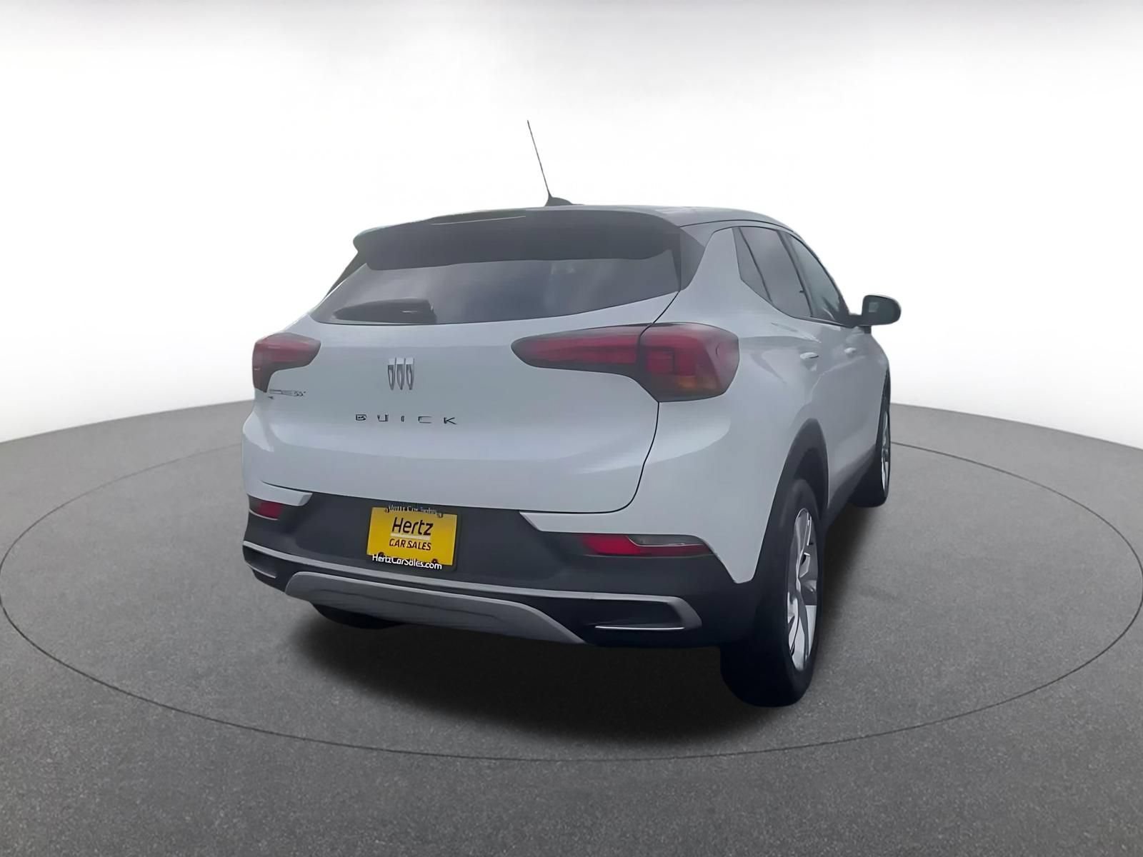 Used 2025 Buick Encore GX Preferred AWD/4WD image 13