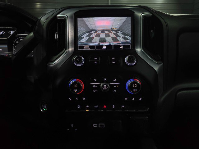 Used 2020 GMC Sierra 1500 SLT w/ SLT Premium Package AWD/4WD image 29