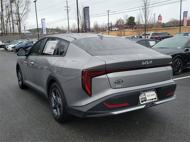 New 2025 Kia K4 LXS image 6