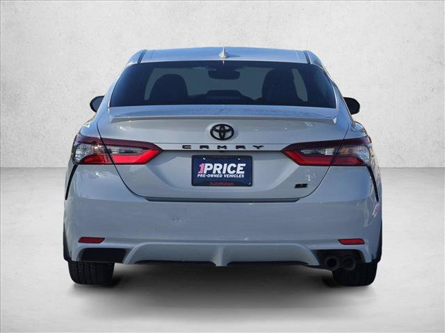 Used 2023 Toyota Camry SE FWD image 7