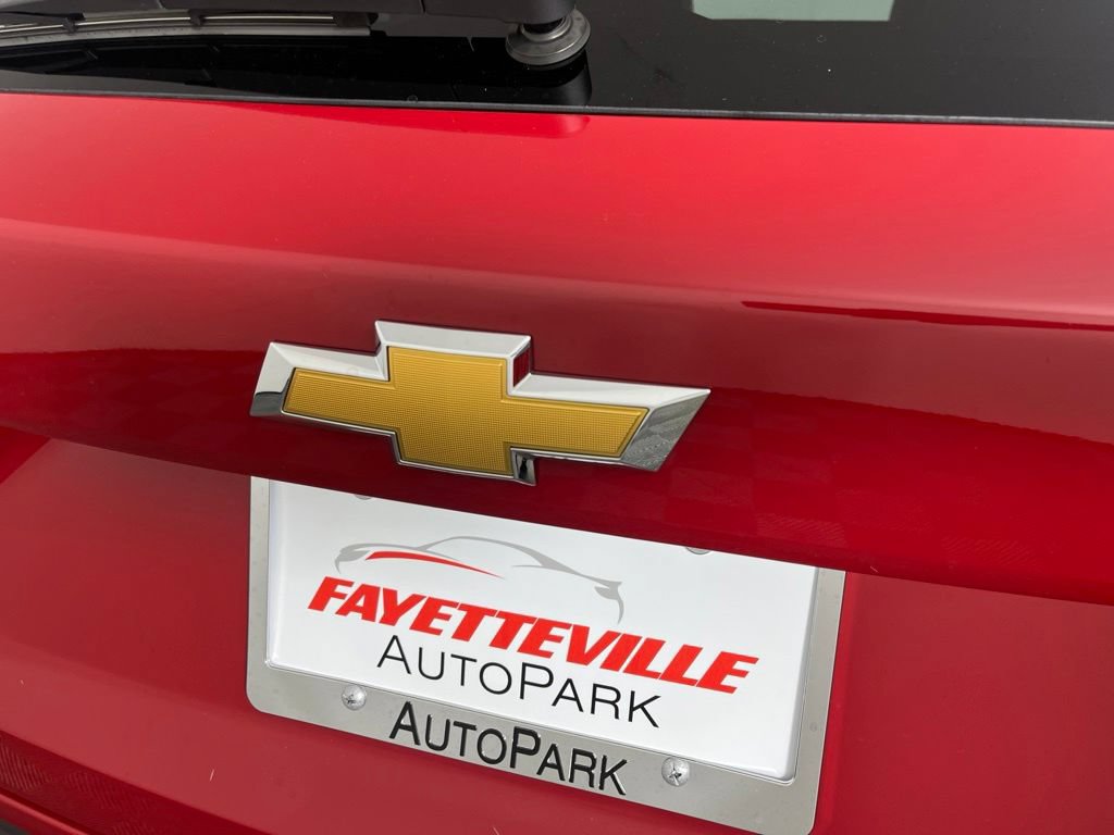 Certified 2026 Chevrolet Trax LT w/ Driver Confidence Package FWD image 17