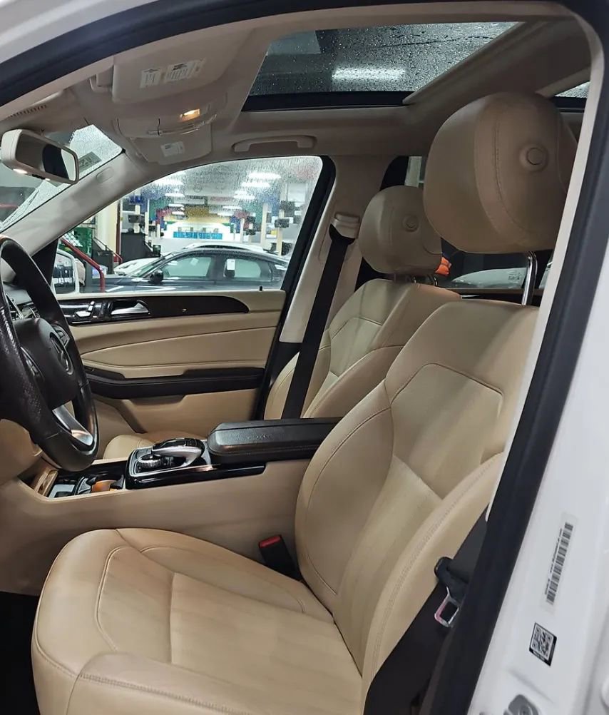 Used 2017 Mercedes-Benz GLE 350 4MATIC w/ Premium 2 Package image 7