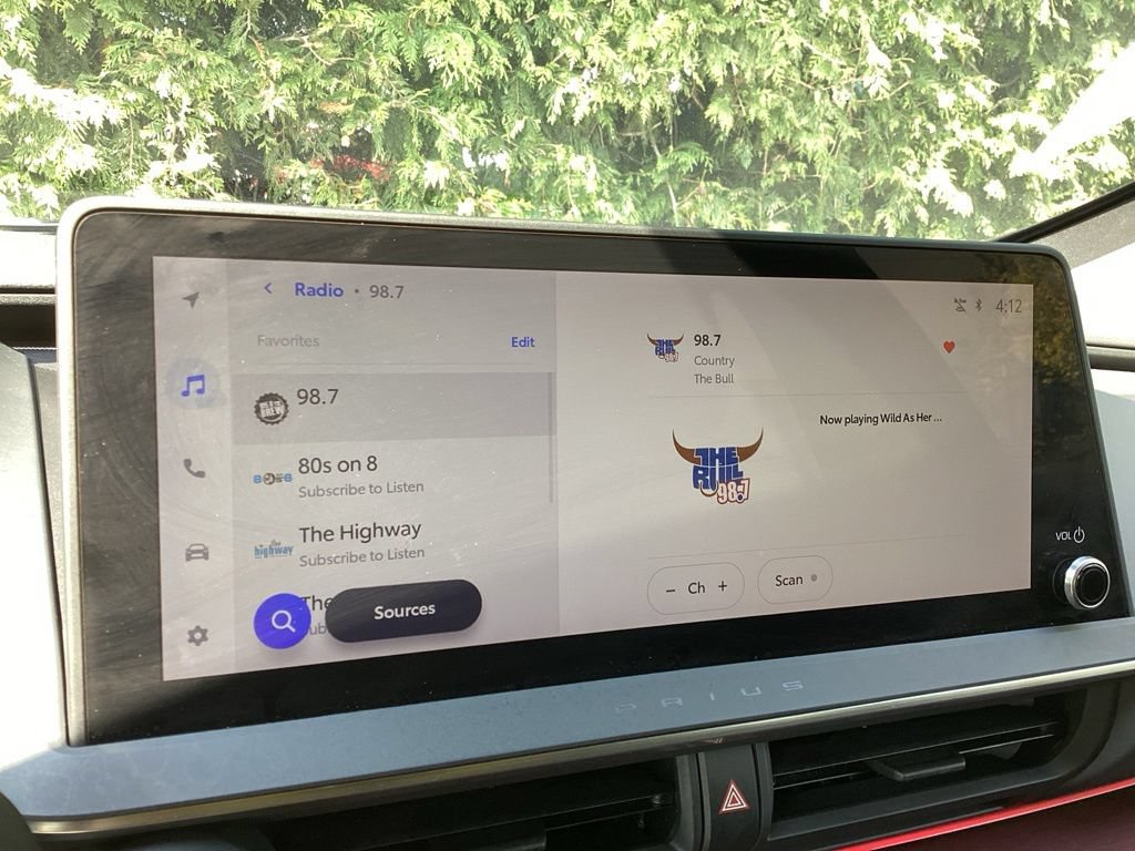 Used 2024 Toyota Prius Prime FWD image 14