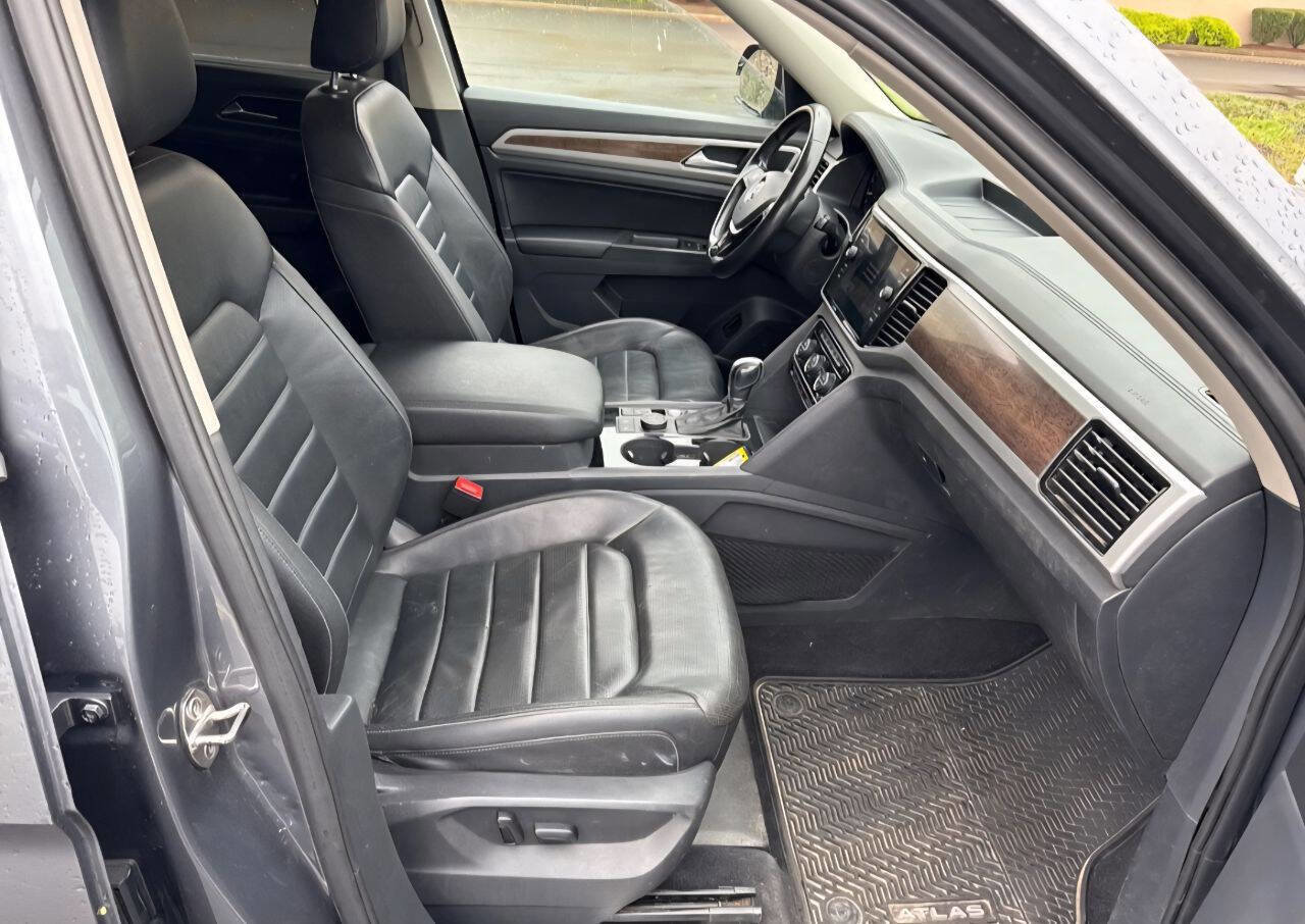 Used 2018 Volkswagen Atlas SEL Premium image 28