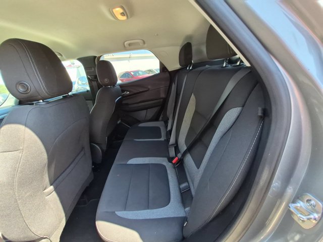 Used 2025 Chevrolet TrailBlazer LT AWD/4WD image 21