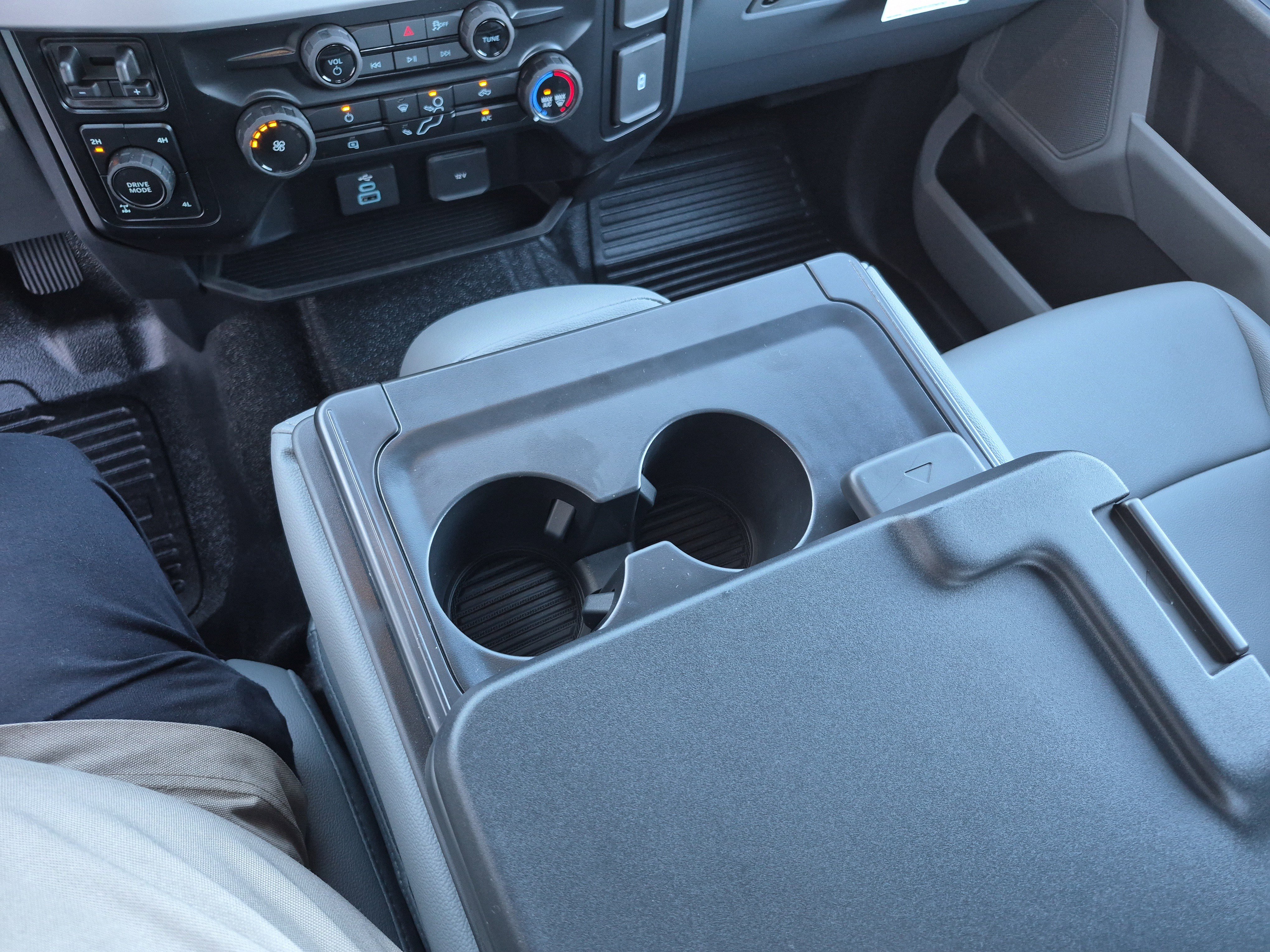 New 2026 Ford F250 XL image 28