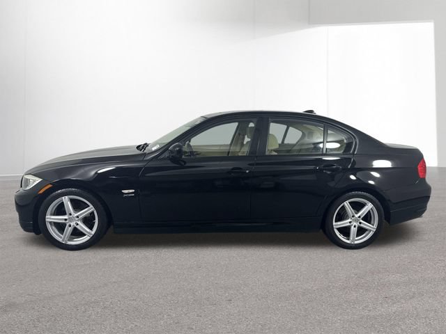 Used 2009 BMW 328i xDrive Sedan AWD/4WD image 29