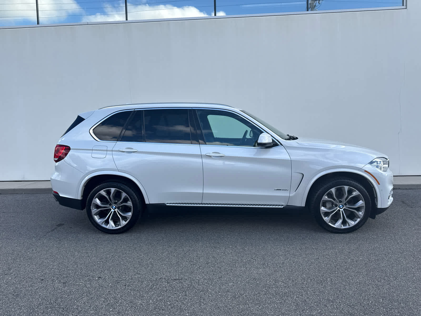 Used 2018 BMW X5 xDrive50i image 3