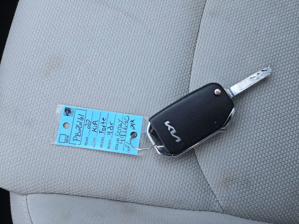 Used 2022 Kia Forte LXS image 34