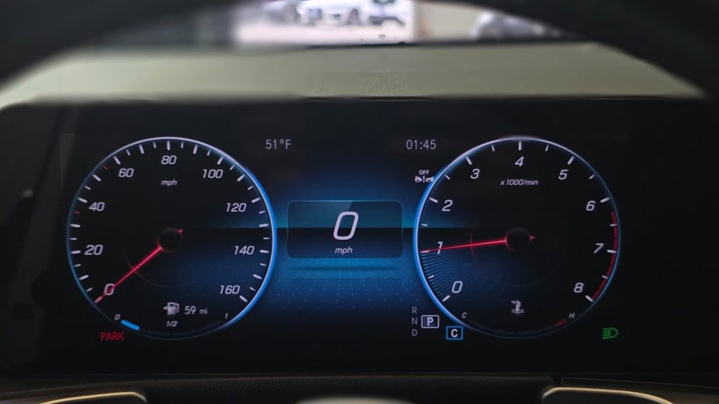 Used 2023 Mercedes-Benz GLB 250 4MATIC image 15