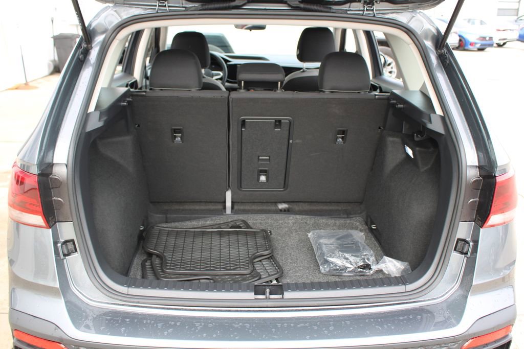 Certified 2024 Volkswagen Taos S image 26