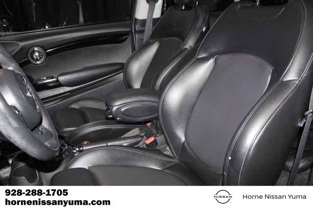 Used 2015 MINI Cooper S image 4