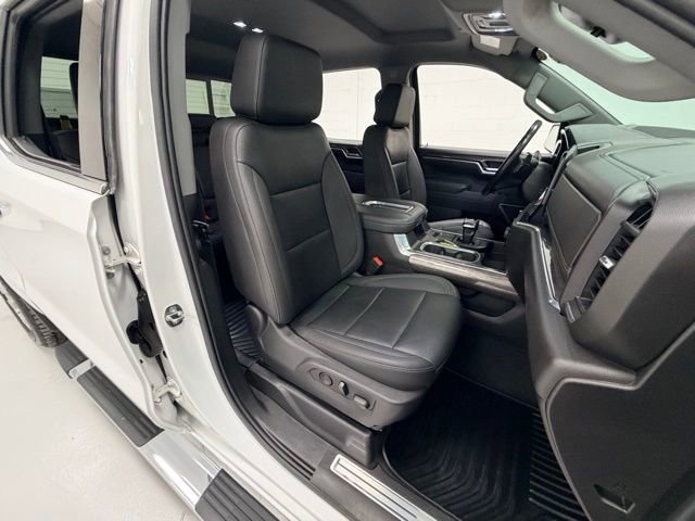 Certified 2022 Chevrolet Silverado 1500 LTZ w/ Technology Package image 30