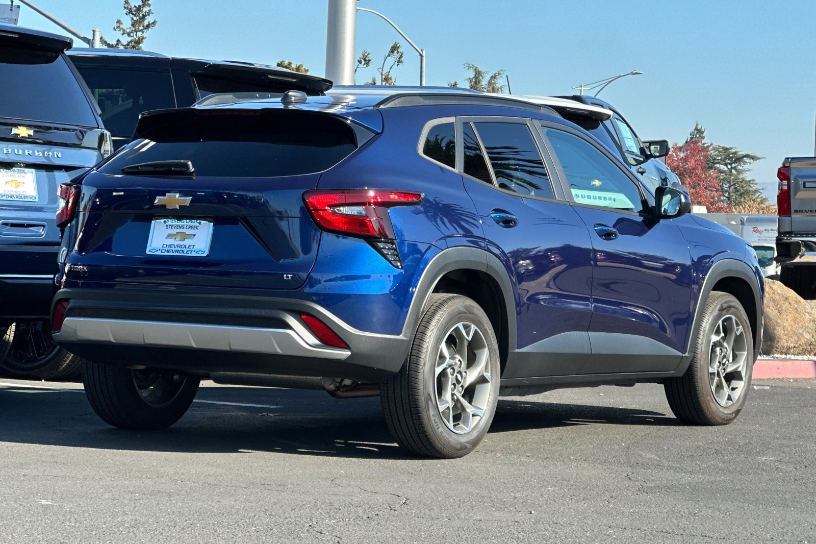 Used 2024 Chevrolet Trax LT image 5