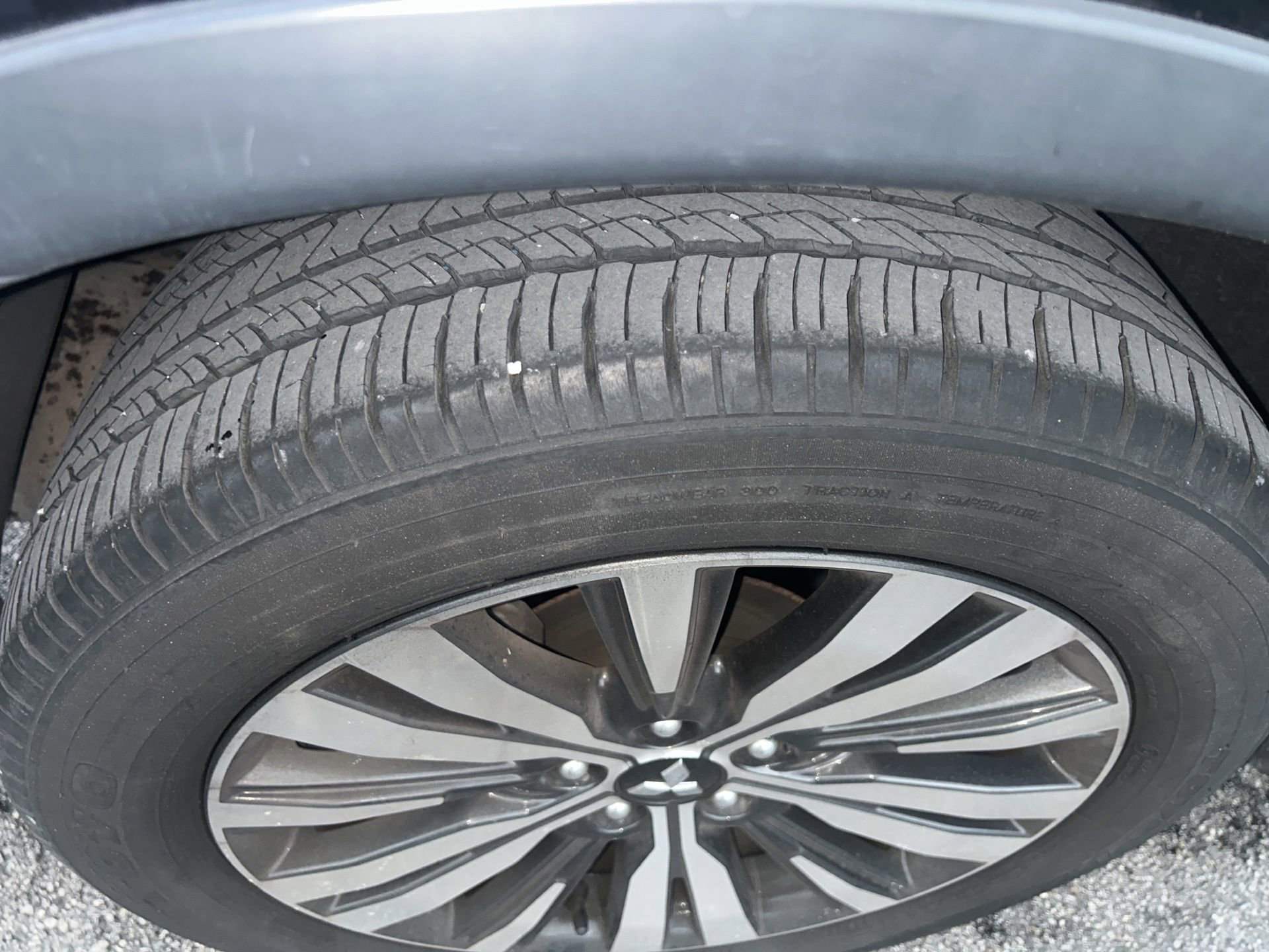 Used 2019 Mitsubishi Outlander SE image 13